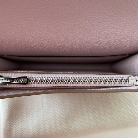 NEW Hermes Constance Slim Wallet Mauve Pale 2023 Authentic RARE - Picture 6 of 11